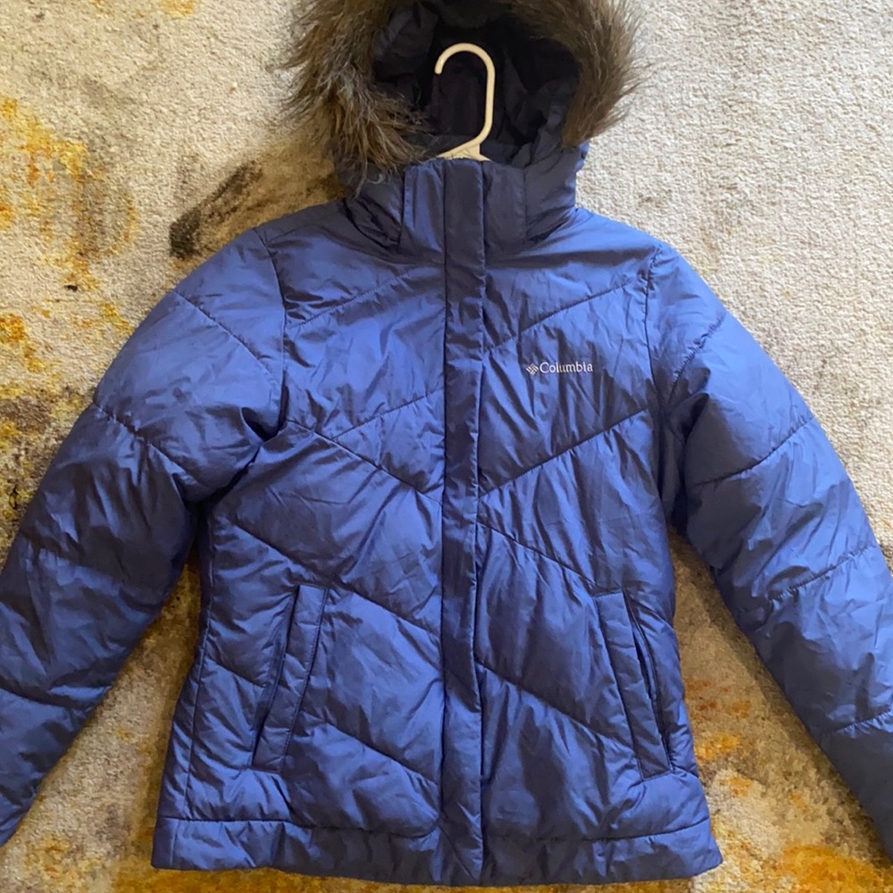 Women’s Columbia winter coat.